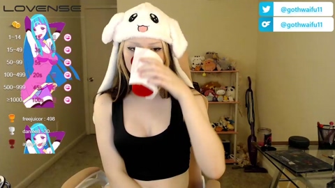 juicyjulie1  13-10-2022